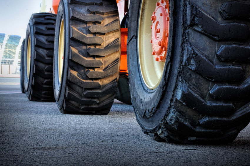 Ce qu’il faut savoir sur les pneus de tracteur